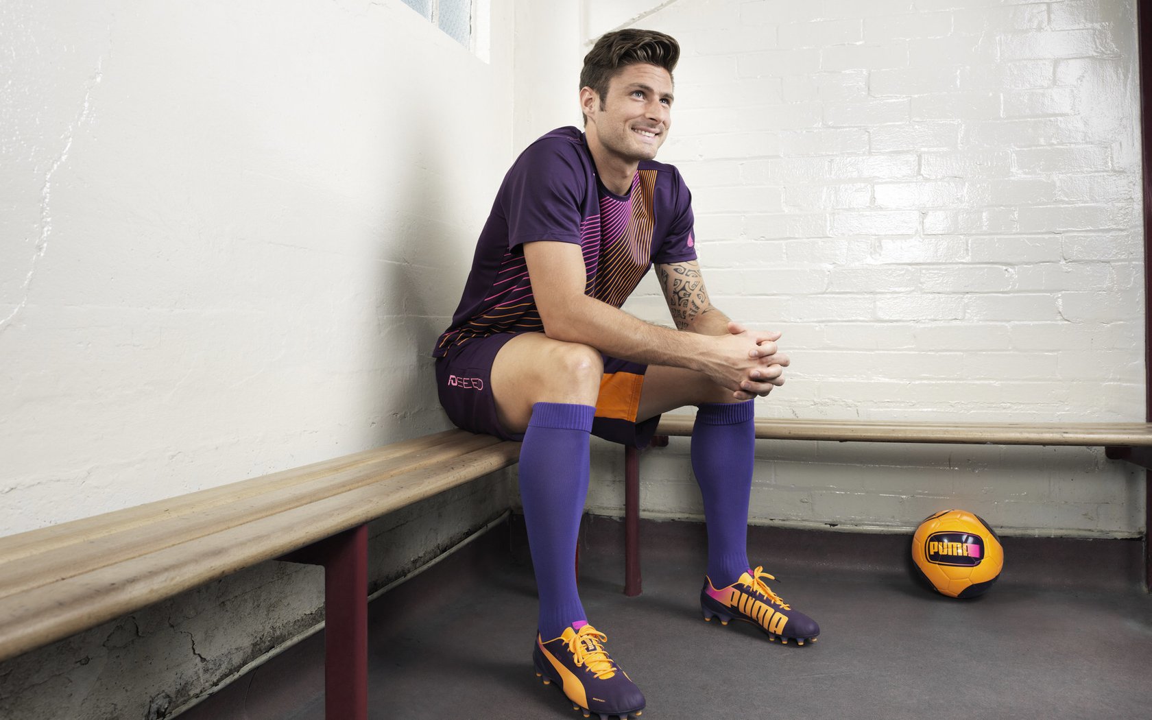 西甲球队结合情绪监测优化高强度轮换策略