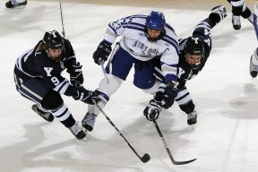 开云全站下载-“2025世界游泳锦标赛：游泳赛场的快速冲刺与水上芭蕾的优雅共舞”