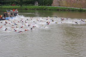 开云体育视频直播-全国女子花样游泳锦标赛小将屡创佳绩，全国女子花样游泳锦标赛小将屡创佳绩视频